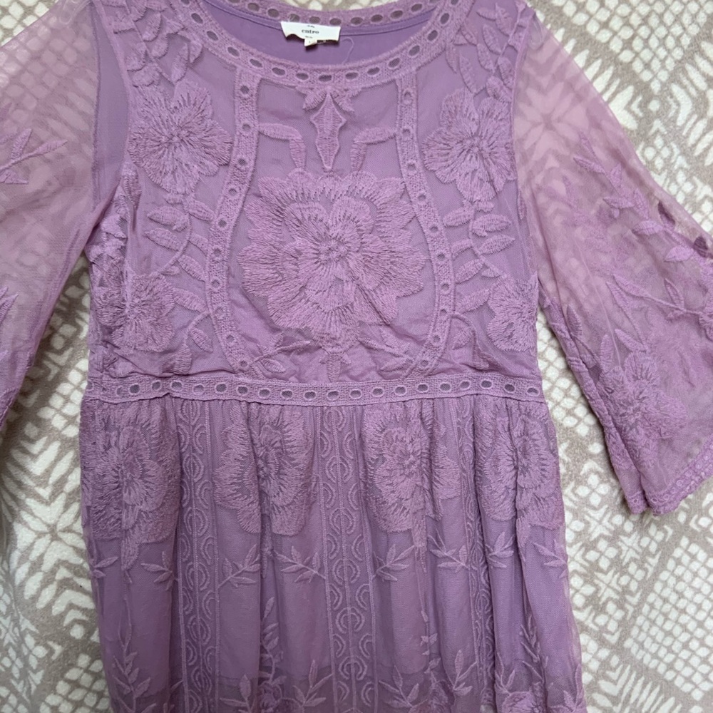 Embroidered Peplum top from Entro